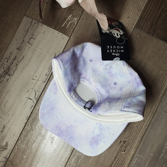 NWT Disney Mickey Mouse Pineapple Tie-Dye Dad Cap (One Size) Unisex Purple - Picture 4 of 12